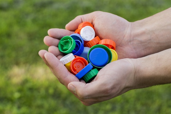 Plastic Bottle Caps 